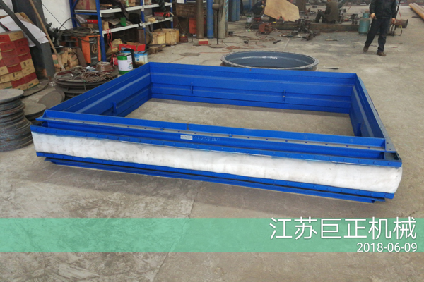 纤维织物补偿器